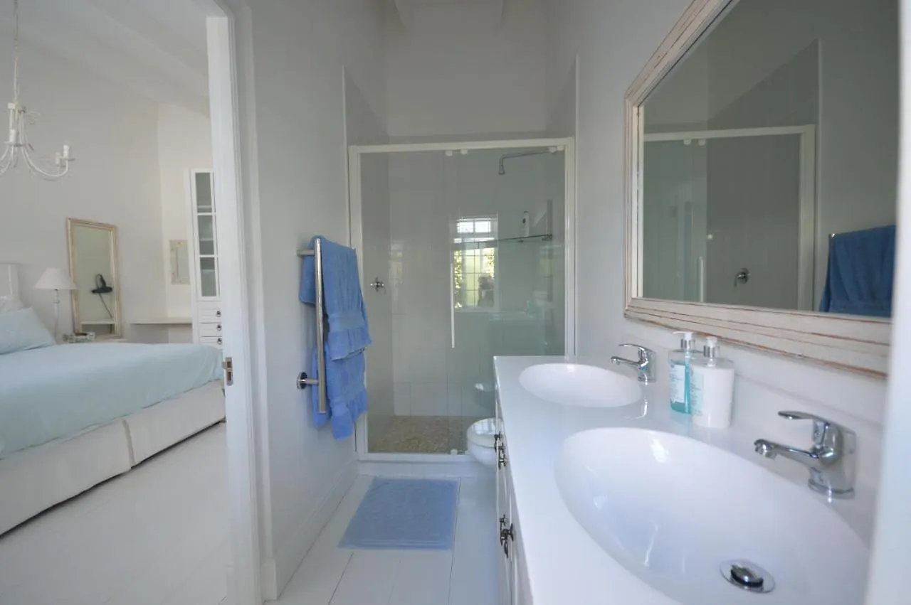 Willow Cottage Cape Town Chalet